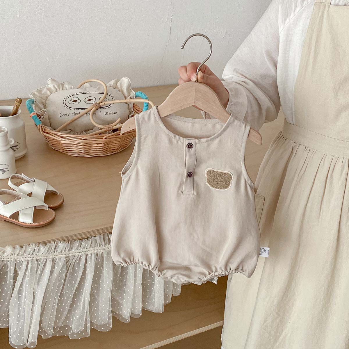 Baby Summer Bear Thin Sleevele - огляд і ціна Baby Summer Linen Sleeveless Jumpsuit
